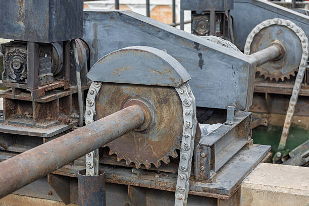 Close-up of huge chain drive and gear in mechanism