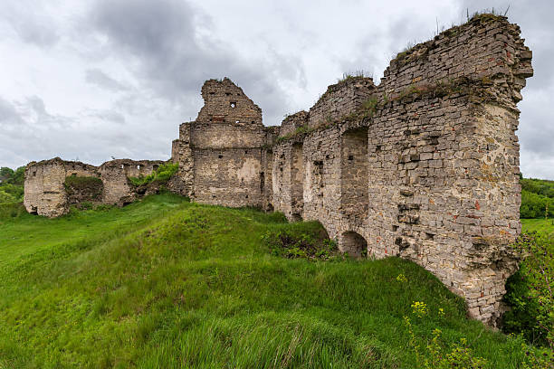 istock Dilapidated stone defensive structures of medieval Sydoriv Castle, Ukraine 2232376292