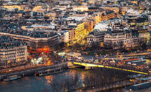 istock Paris streets in December 2232550090