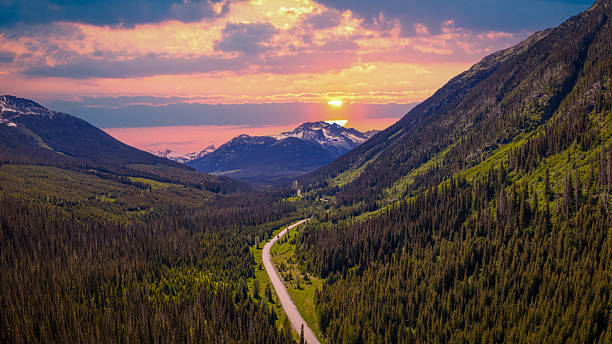 istock Canada Road Trip On The Sea to Sky Highway 2232833360