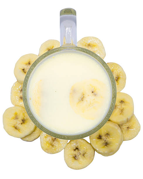 Creamy Banana Smoothie with Fresh Slices