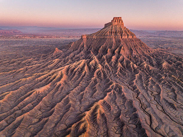 istock Sunrise Over Factory Butte, Utah 2233076873
