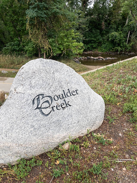istock Boulder creek sign showing path entrance in Boulder, Colorado 2233105986