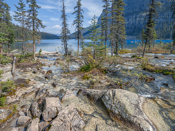 istock Water Flowing into Moraine Lake in Banff 2233205584