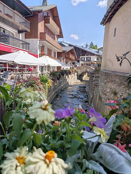 istock Mountain village river houses 2233248083