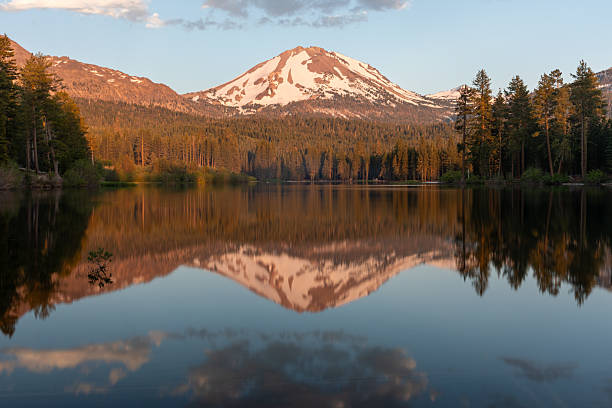 istock Alpenglow on Lassen peak reflected in Manzanita lake 2233254679