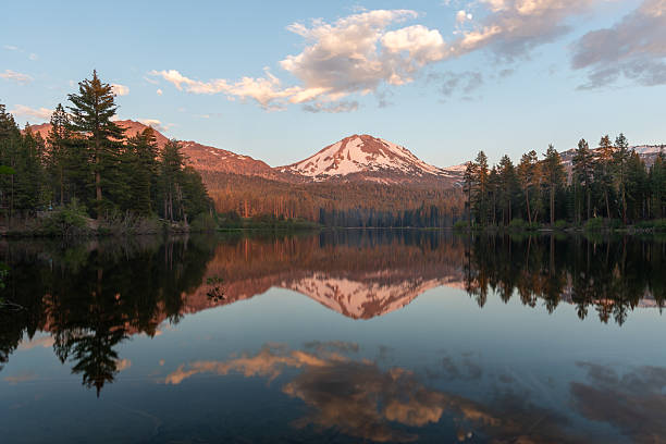istock Alpenglow on Lassen peak reflected in Manzanita lake 2233254905