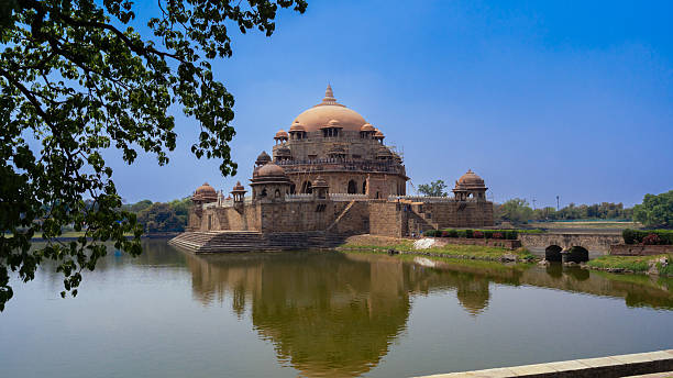 istock Sher Shah Suri Tomb in Sasaram, Bihar, India, A Historic Islamic Monument 2233314607
