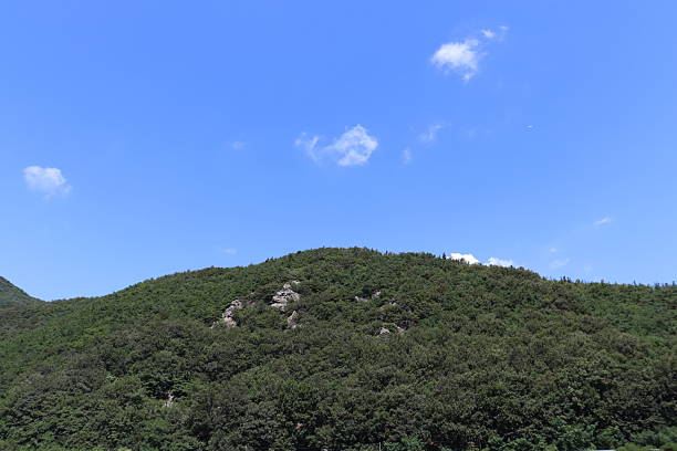 istock A mountain at arm's length 2233362540