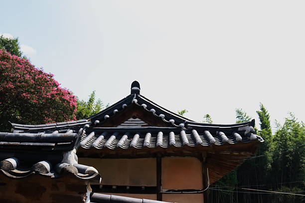 istock Traditional Korean house 2233363080