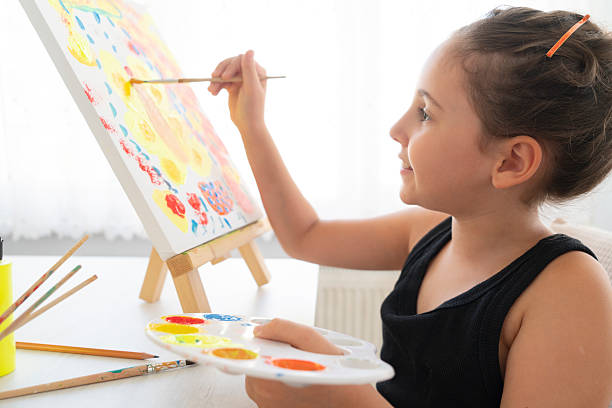 istock Little painting artist 2233472809