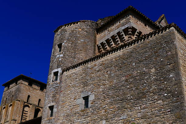 istock Varen, the village : Tarn et Garonne department 2233808074