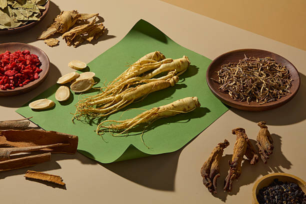 ginseng-roots-placed-on-a-green-sheet-su