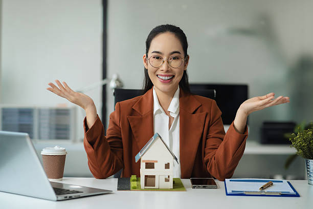 istock Real estate broker agent presenting and consult to customer to decision making. 2234108628