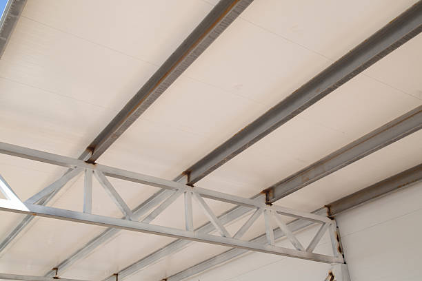 istock Sengvich panels. Assembly of a commercial building from Sengvich panels. 2234148342