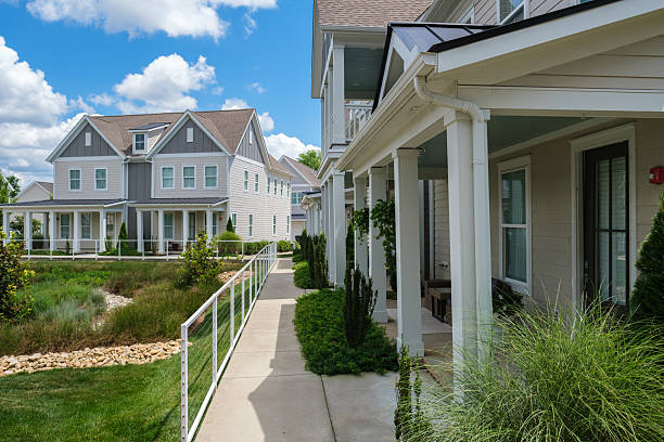 istock Modern Southern Townhomes 2234213483