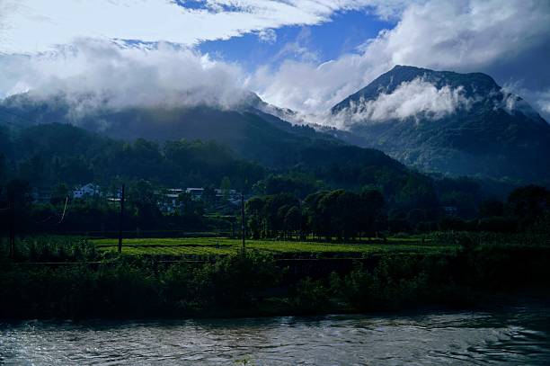 istock Lengshui River originates from Xiaonanhai Town, Nanzheng District, and flows into Han River through Moujiaba, Xiangshui, Gaojialing and Hujiaba. 2234502976