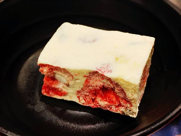 Strawberry Snowflake Crisp
