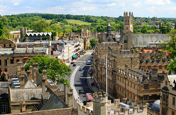 istock Oxford High Street cityscape 2234982888