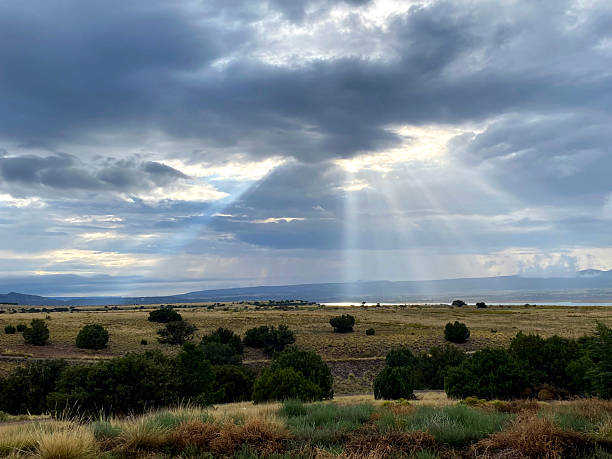 istock God's Rays over Lake Abuquiu 2235208392