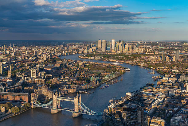 istock Thames River and East London 2235812767