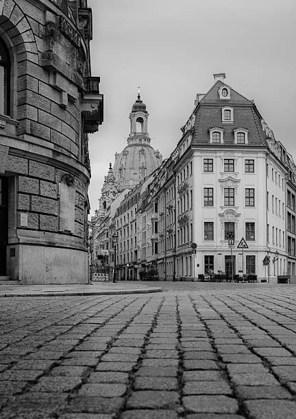 The Dresdner Frauenkirche (\