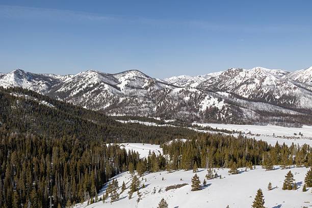istock Snowy Sawtooths 2235932296