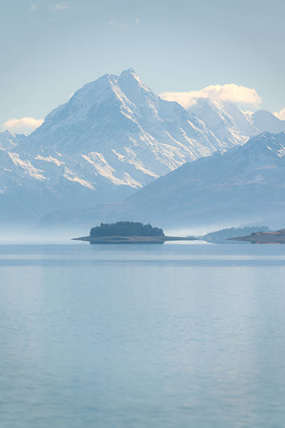 Looking across the spectacular blue waters of Lake Pukaki towards Mt Cook/Aoraki, on New Zealand's South Island.