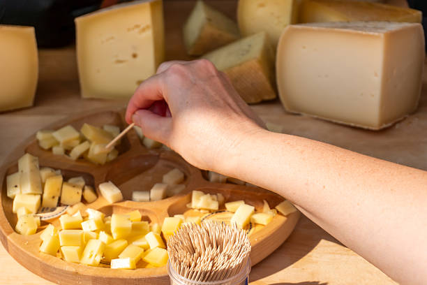 istock Cheese tasting at farmers market 2236432992
