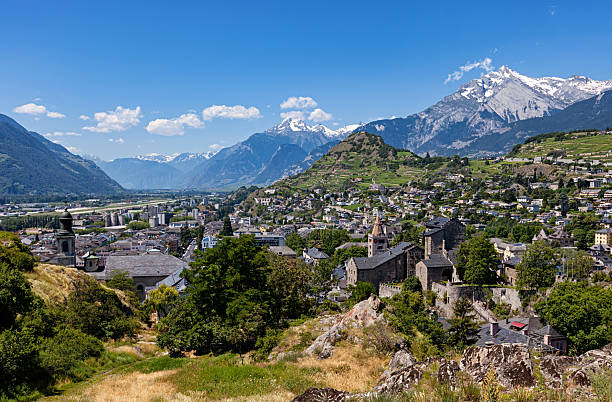 Liechtenstein - Balzers - Gutenberg Castel on the hill We are in Balzers where this pretty castle rises on the hill surrounded by vineyards05/18/2024
