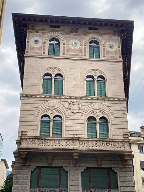 Bank of Arched Windows with Two Arch and Single Arch