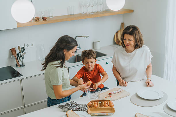 istock Family in the kichen 2237050066