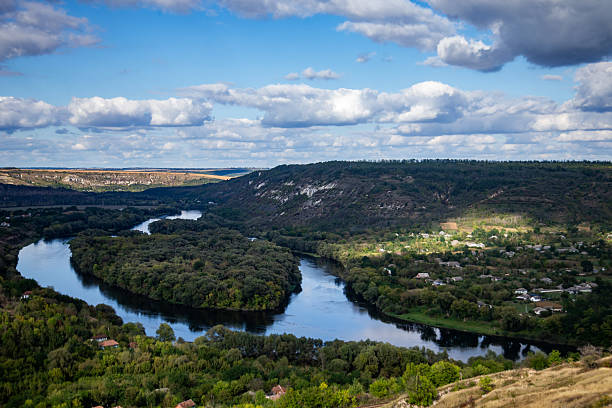 istock Heart of the Dniester 2237142172