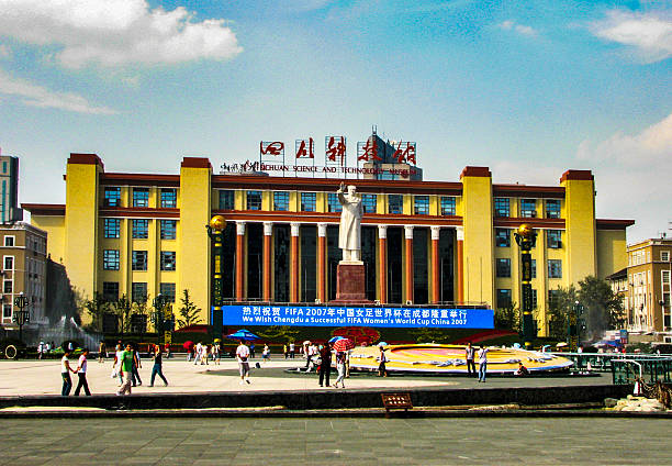 A statue of Mao Zedong in 2007.