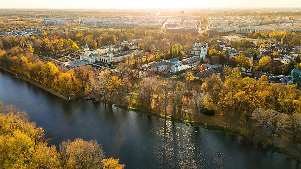istock Warsaw in autumn 2237461789