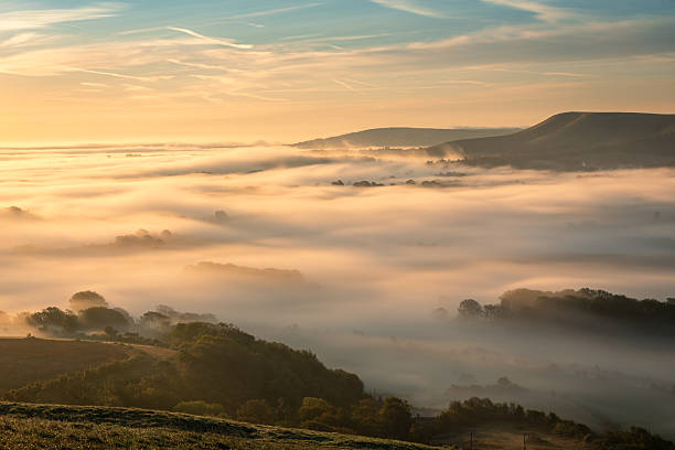 istock Mount Caburn misty morning south downs 2237481593