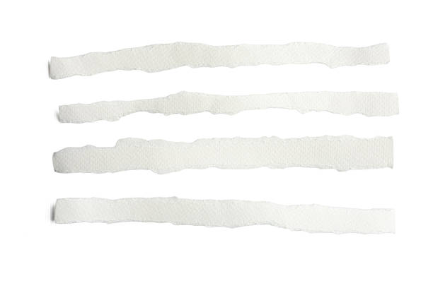 The Note paper is torn into long strips for writing messages, photographed with a high-resolution camera.
