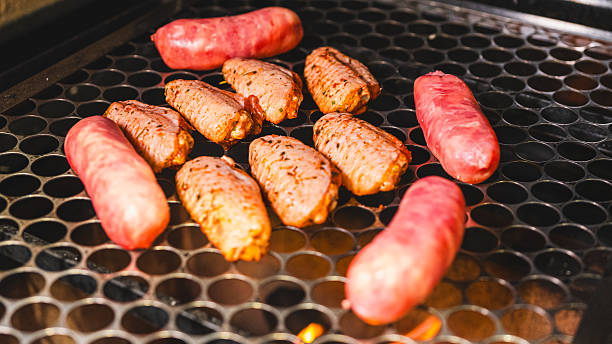 Brazilian steakhouses usually work with a meat rotation system, where all are served on a skewer taken directly to the customer's table. Noble meats, ranging from picanha, file mignon, maminha, fraldinha, entrecot and rib. In some steakhouses serve at the end a grilled pineapple that helps a lot in the digestion of food.
