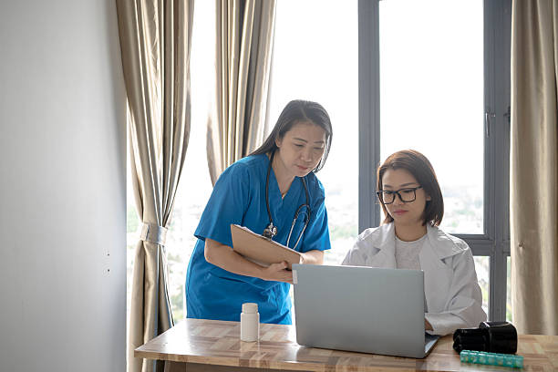 istock Patient-Centered Medicine: Clear Guidance in Consultation 2237846177