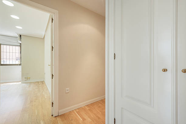 istock corridor in an apartment with white lacquered wood carpentry 2237915992