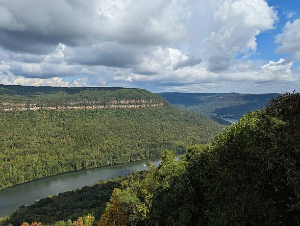istock On top of Raccoon Mountain 2237957035