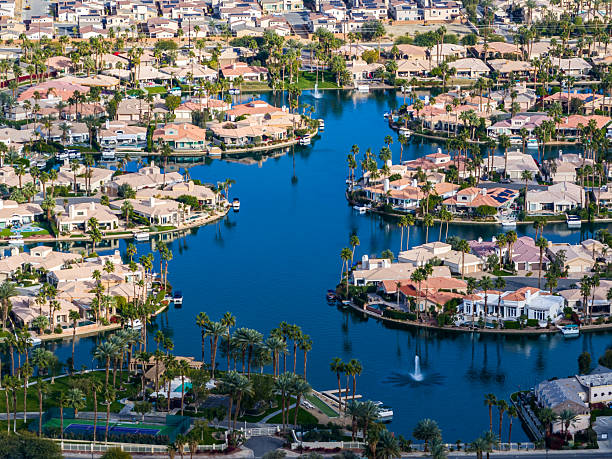 istock Residents Lake in Palm Springs 2237962628
