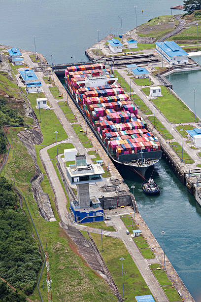 istock Neo-Panamax container ship crossing the third set of locks 2238017110