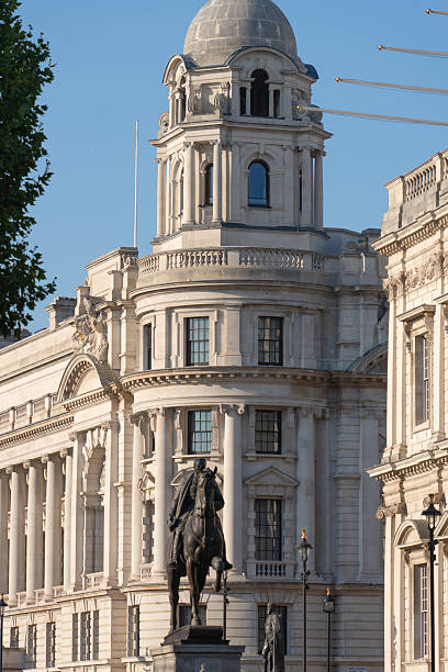 istock London Street Scene 2238026288
