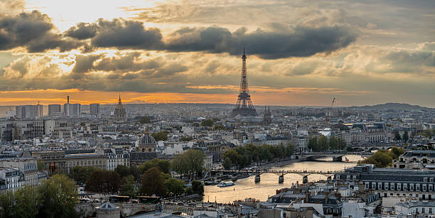 istock Paris, France - 09 27 2025: Saint-Jacques Tower. Panoramic view of The Seine river, bridges, Eiffel Tower, Les Invalides at sunset 2238054612