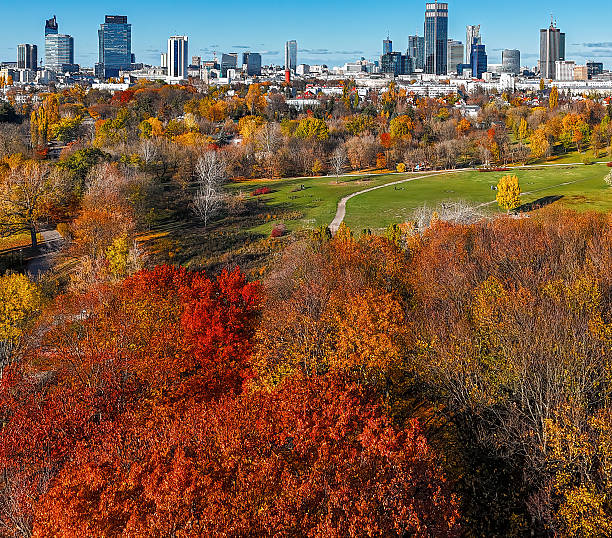 istock Autumn in Warsaw 2238110104