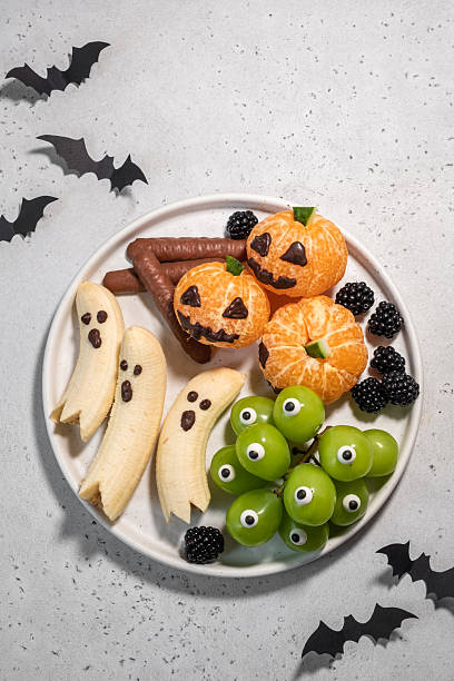 istock A plate of Halloween themed fruit and vegetables 2238119349