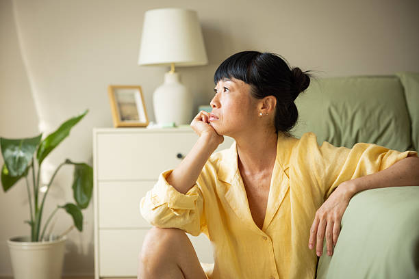 istock Japanese woman having headache 2238606418