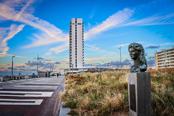 Netherlands,Zandvoort. Sept 29, 2025. Bust of Empress Elisabeth, also known as Sisi, on the beach promenade, Boulevard de Favauge. Commemorating her stay in Zandvoort from 1884 to 1885. Created by Austrian sculptor Kitty Warnada. Installed in 2004.
