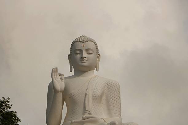 Riesiger Buddha in Asien - Sri Lanka